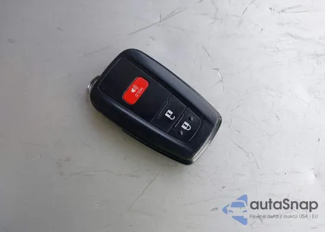 2021 Toyota Rav4 Xle from USA, damaged, VIN 2T3W1RFVXMW122946